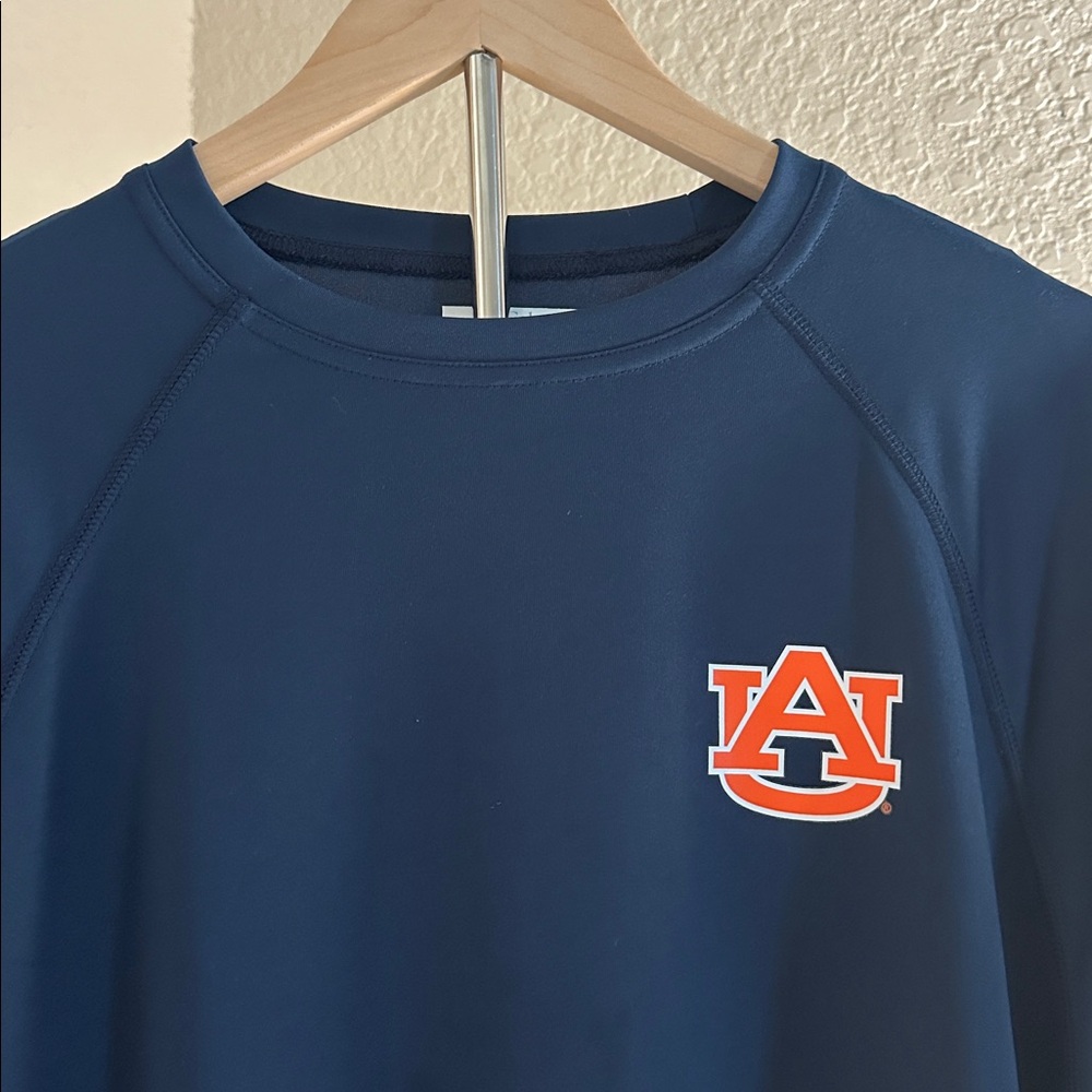 Auburn - Picture 3 of 8
